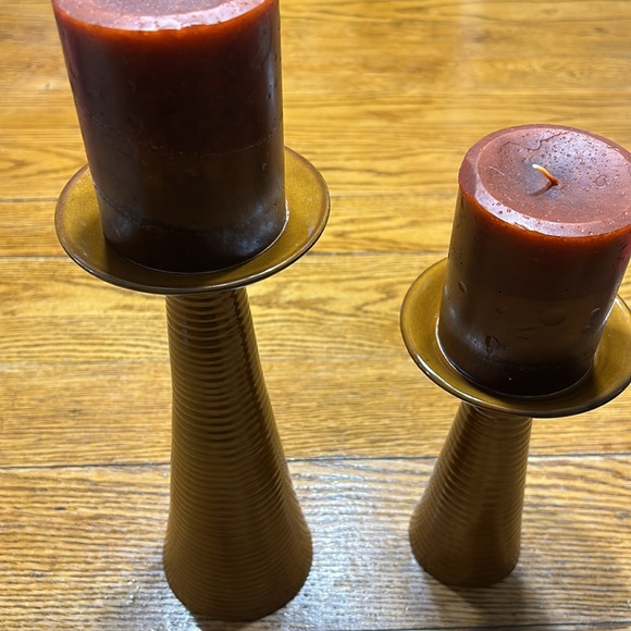 Brown Ceramic candle sticks.  Good condition. - Picture 3 of 11